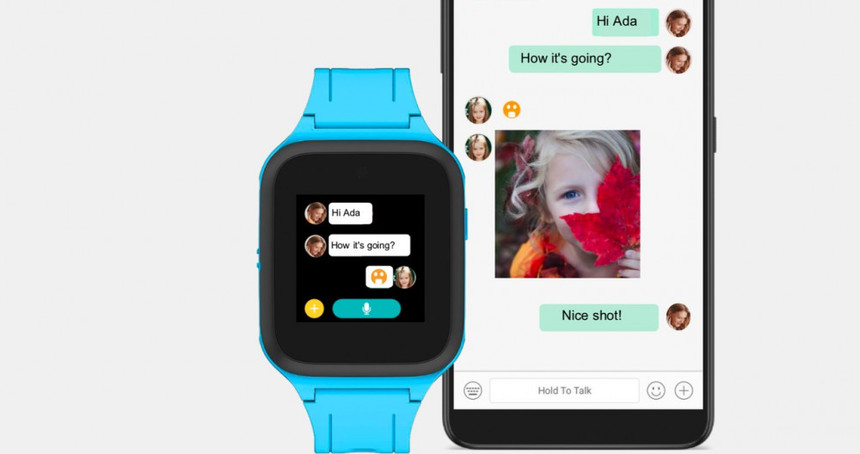 Přímo z hodinek je možné poslat SMS, smajlíka čí fotku